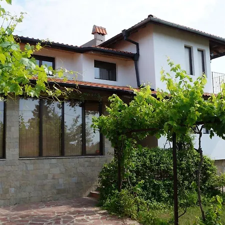Bignonia Villa Varna